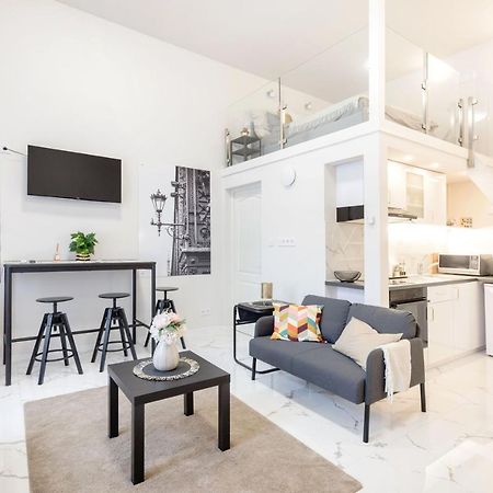 Seventh Heaven 3 Lägenhet Budapest Exteriör bild