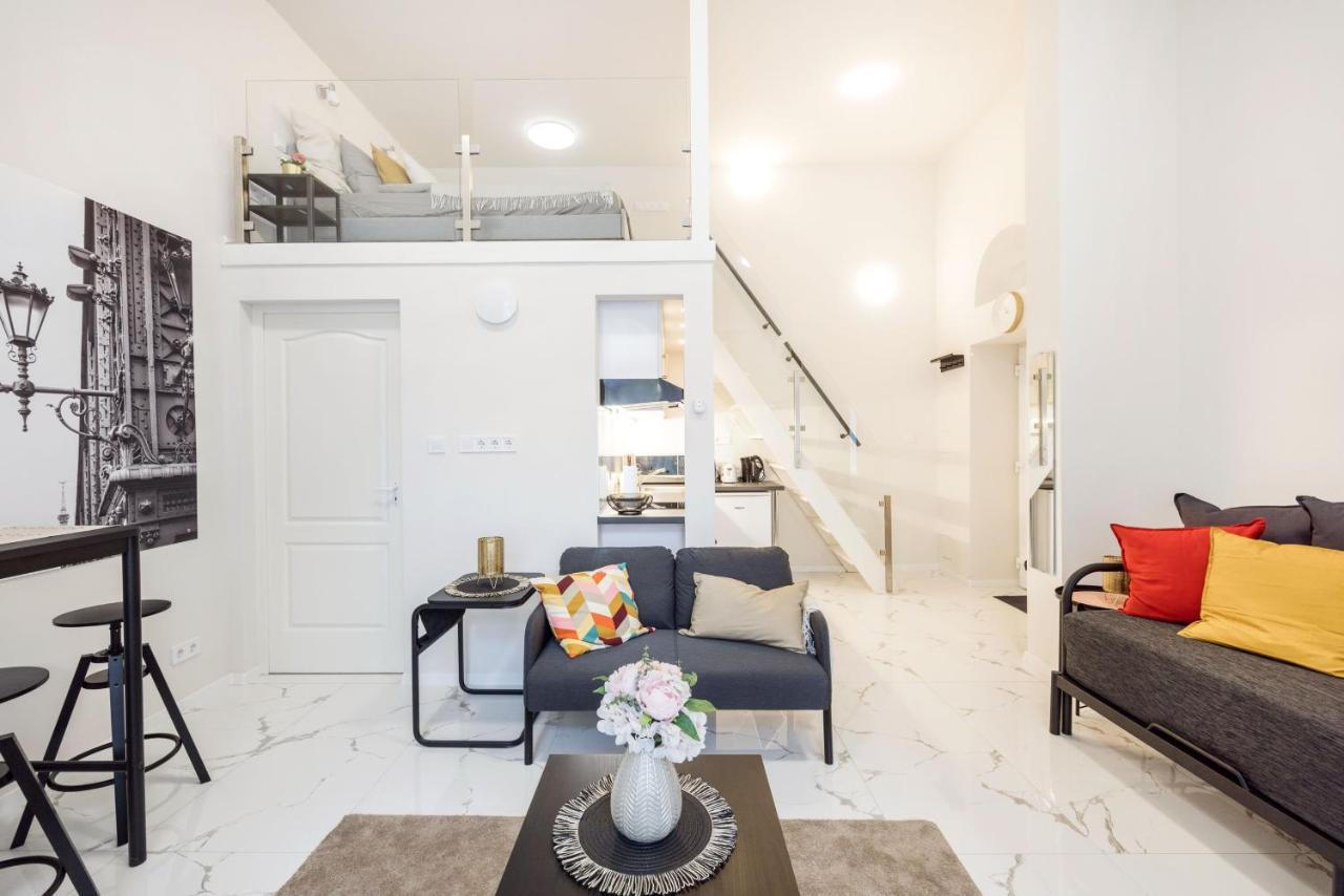 Seventh Heaven 3 Lägenhet Budapest Exteriör bild