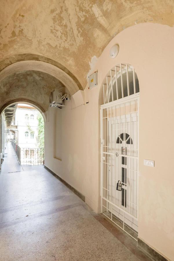 Seventh Heaven 3 Lägenhet Budapest Exteriör bild